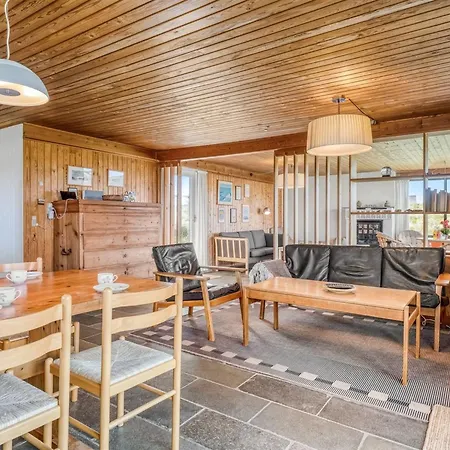 Holiday home Thorid - 200m From The Sea By Interhome
