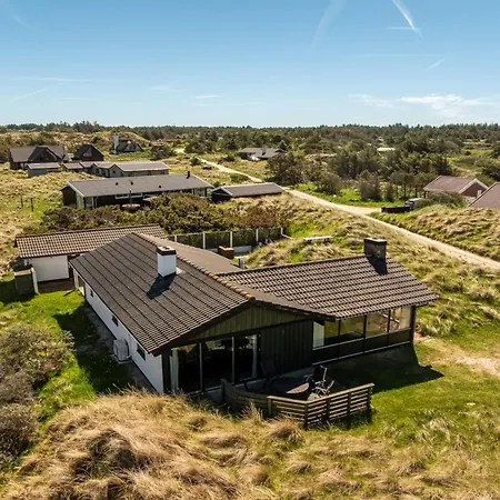 Thorid - 200m From The Sea By Interhome Feriehus *